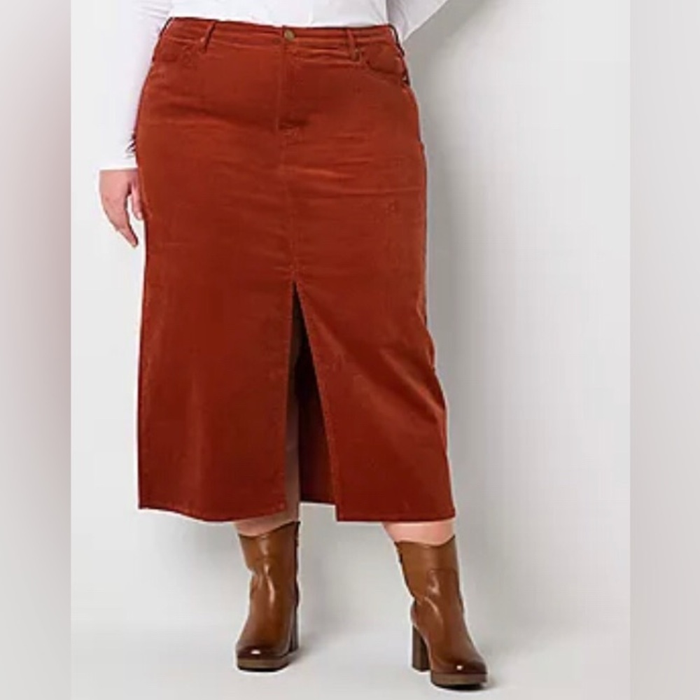 NEW‎ a.n.a Brandy Brown Corduroy Skirt